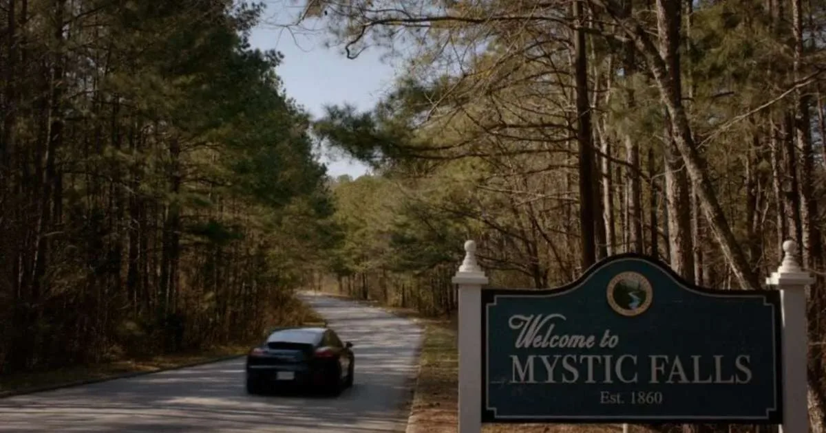 The Vampire Diaries na Netflix: 8 temporadas em Mystic Falls